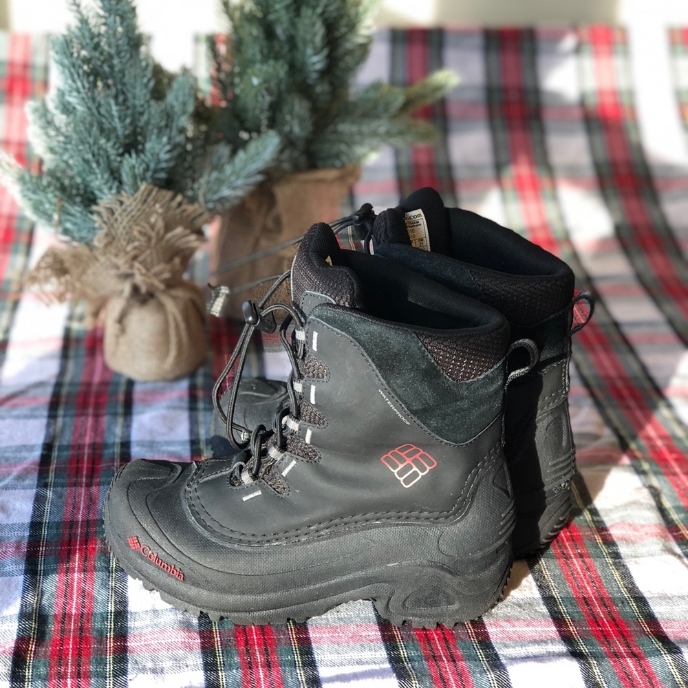 Columbia... boys snow boots